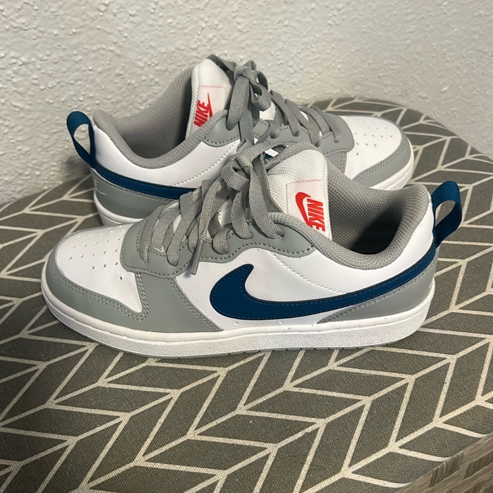 Nike Court Borough Low 2 "White/Marina/Light Smoke Grey/Habanero Red"